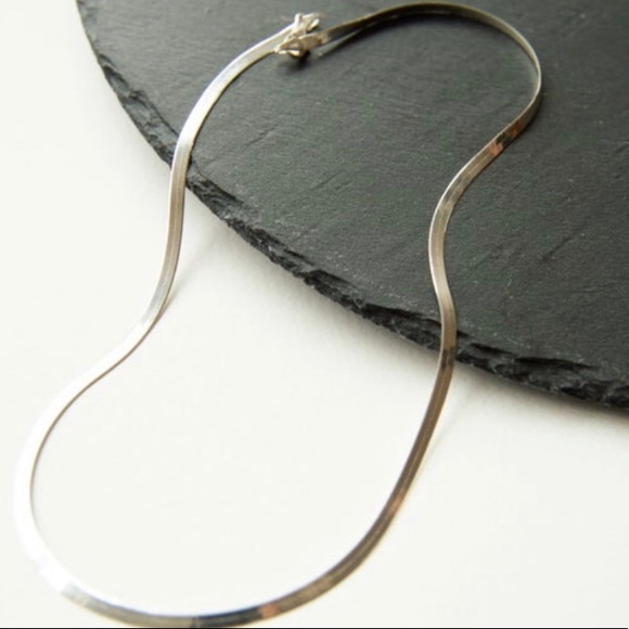 ✨✨Sterling Silver Snake Flat Necklace✨✨ - Picture 3 of 6